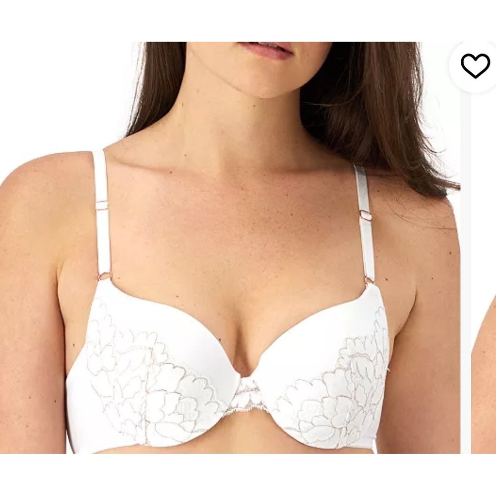 Maidenform Love the Lift Lace Plunge Push Up Bra White DM9900 38B